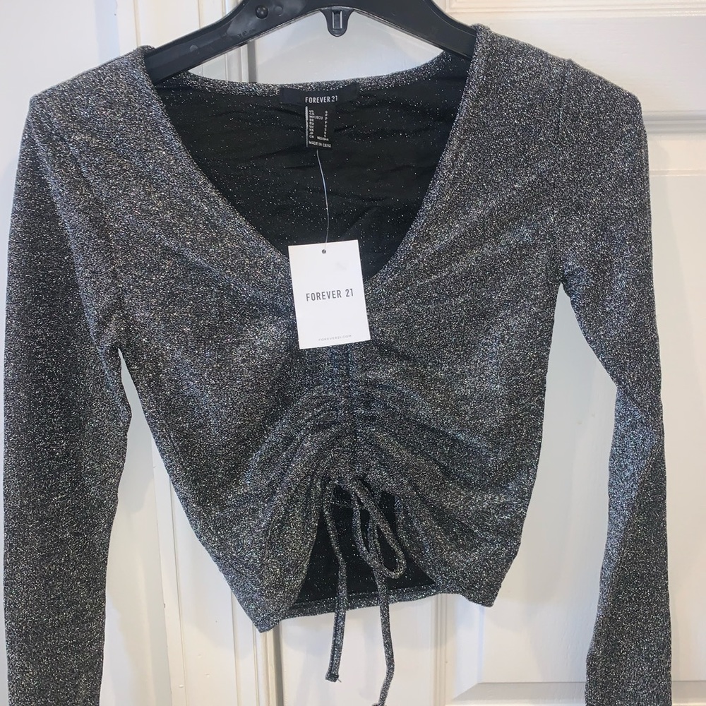 NWT Glitter Knit Drawstring Long Sleeve Crop Top - Forever 21 Silver, Size Small - Picture 3 of 3